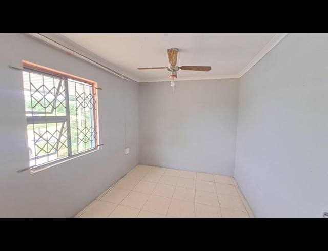 7 BEDROOM HOUSE FOR SALE IN KWAMAKHUTHA